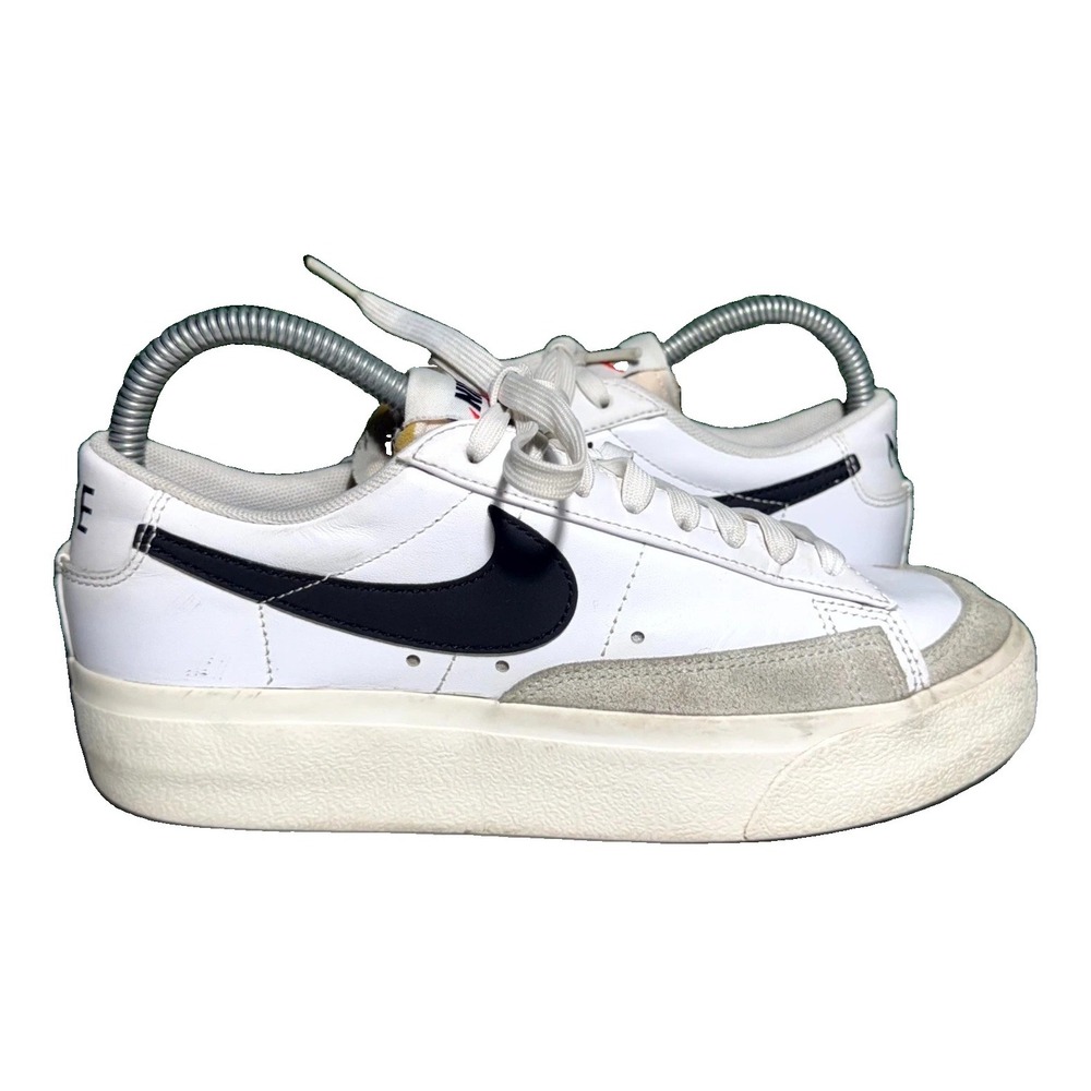 Nike Blazer Low Platform Sneakers White Black Swoosh Comfort Shoes Womens Size 7